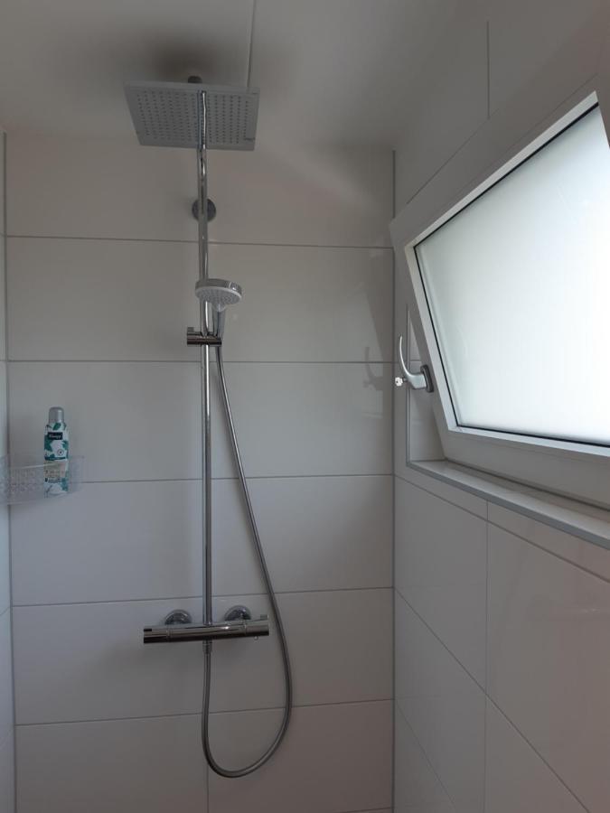 Nieuwe Beachbungalow Aan Ijsselmeer 39 24 Four Seasons Lemmer Dış mekan fotoğraf