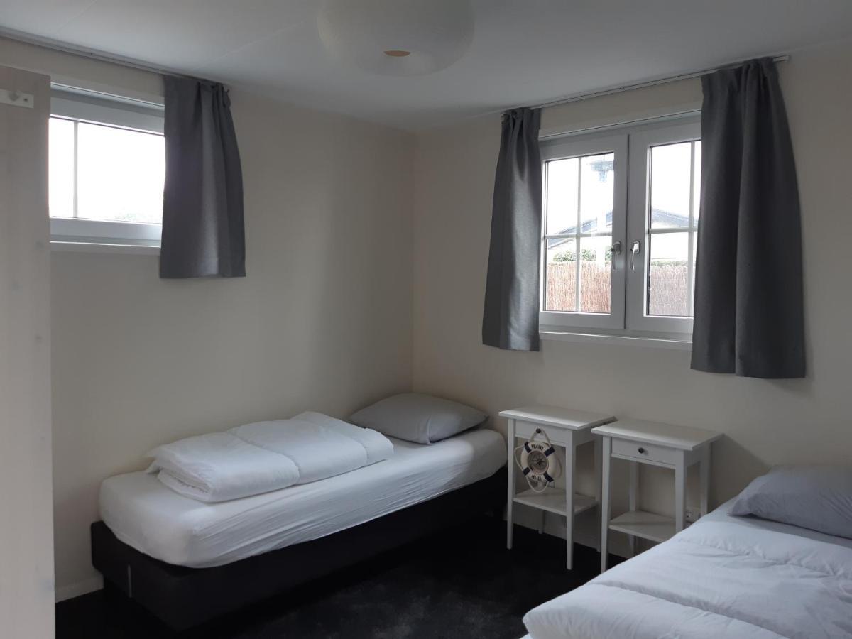 Nieuwe Beachbungalow Aan Ijsselmeer 39 24 Four Seasons Lemmer Dış mekan fotoğraf