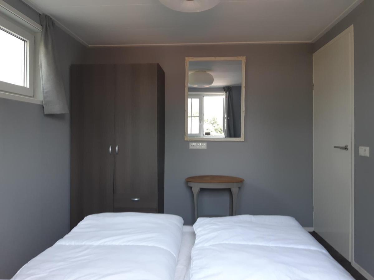 Nieuwe Beachbungalow Aan Ijsselmeer 39 24 Four Seasons Lemmer Dış mekan fotoğraf