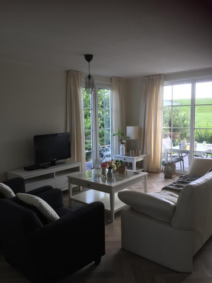 Nieuwe Beachbungalow Aan Ijsselmeer 39 24 Four Seasons Lemmer Dış mekan fotoğraf