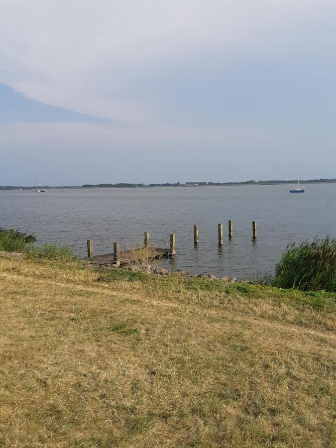 Nieuwe Beachbungalow Aan Ijsselmeer 39 24 Four Seasons Lemmer Dış mekan fotoğraf